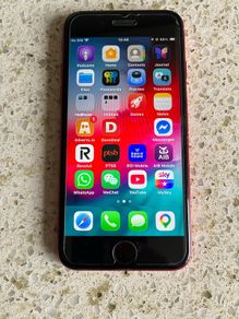 iPhone SE  64gb