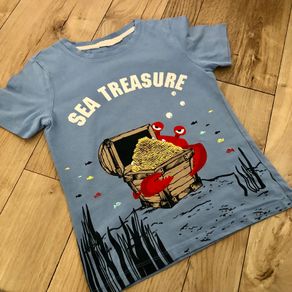 Boys HM T-shirt size 6-8 years old