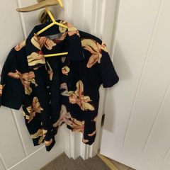 Boys shirt age 8/9