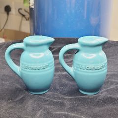 LE CREUSET Teal Stoneware Salt & Pepper Shakers