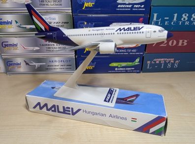 Malev 1:200 scale model airplane, Boeing 737-300 aircraft, very rare model