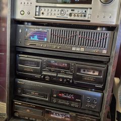 Hi fi set