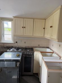 Kitchen units (no counters or appliances)