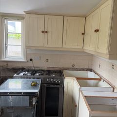 Kitchen units (no counters or appliances)