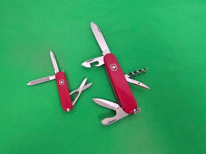 Victorinox Swiss Army Knife Lot