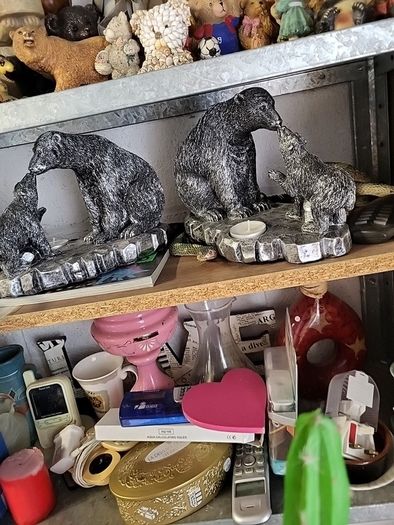 Collection of figurines 10e each