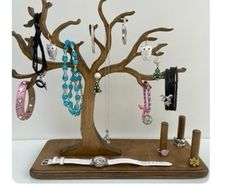 Wooden jewellery organiser