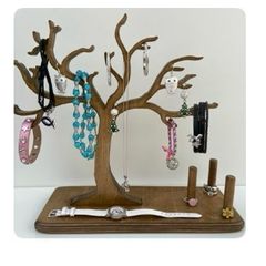 Wooden jewellery organiser