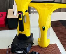 Karcher window cleaner