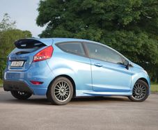 2010 Ford Fiesta