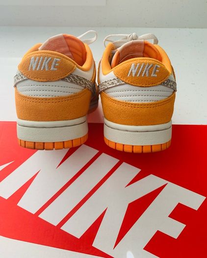Nike Dunk Low "Safari Swoosh Kumquat" (UK 7.5 / EUR 42)