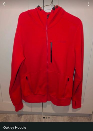 Oakley Hoodie