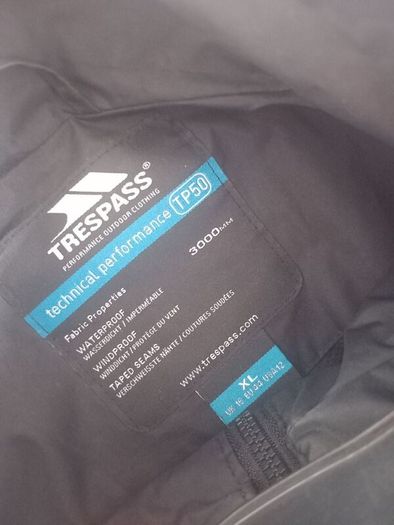 ladies tresspass coat