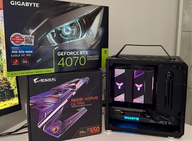 High End Compact Gaming PC - RTX 4070 Super / R7 7800X3D / 32GB DDR5