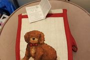 Brand new oven gloves
