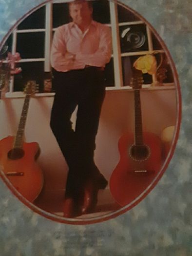 record val doonican
