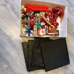 Bakungan assorted and board