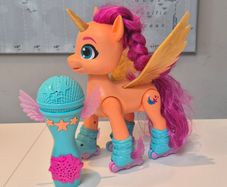 My Little Pony Sing N' Skate Sunny Starscout