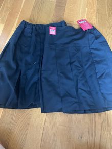 school skirt