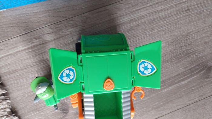 Nickelodeon Limited edition rocky