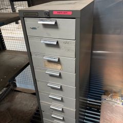 Storage drawer cabinet