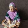 Royal Doulton Figure The Family Album Hn 2321 Image 3
