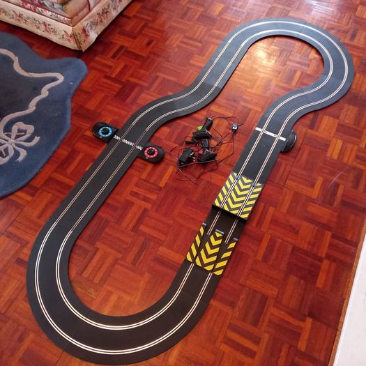 Scalextric Pro Speedway Set: Rally Edition