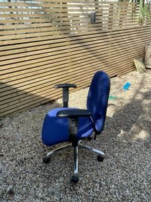 chairs to take away