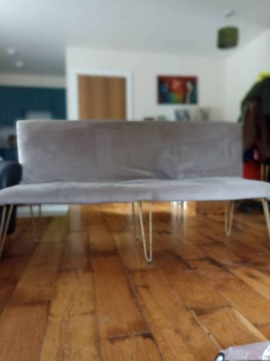 Stylish seater bench