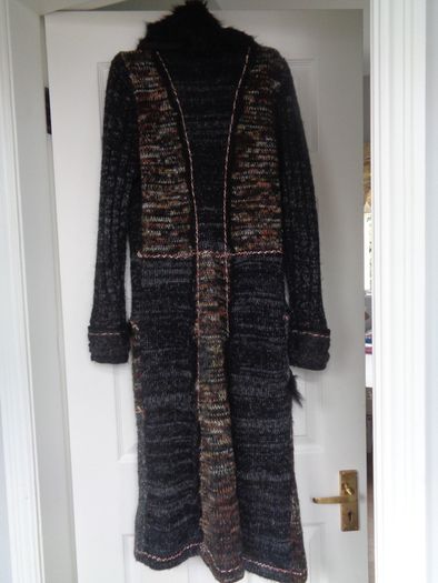 Designer Ladies Knitted Cardigan Coat for Sale