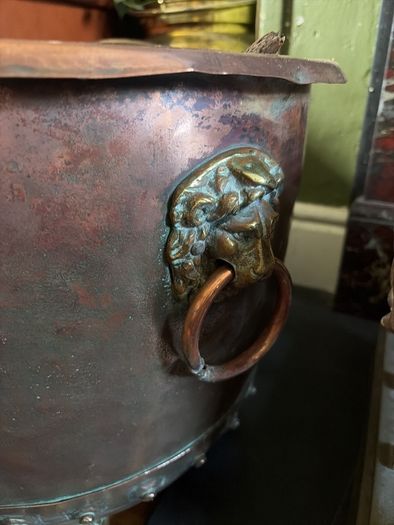 Large 19th Century. log Bin