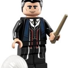 Rare Lego Perceval graves mini figure from set 71022
