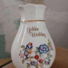 Vintage Royal Tara Irish Fine Bone China Golden Wedding Vase