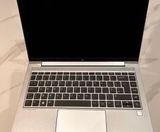 HP EliteBook 640 G9 i7-1255U, 16GB RAM, 512GB SSD, Excellent Condition