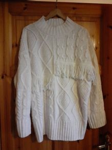 jumper large