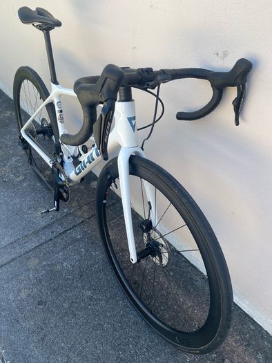 2024 Giant TCR Advanced 1+ Limited Edition Racing Bike