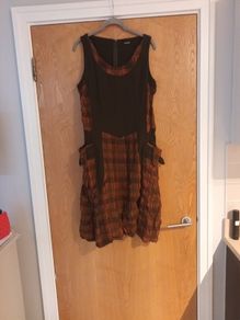 Animale Dress.  S.12.  (40).