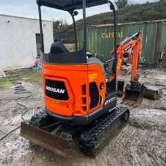 1.7 ton Doosan excavator