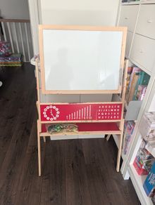 Kids white and black board