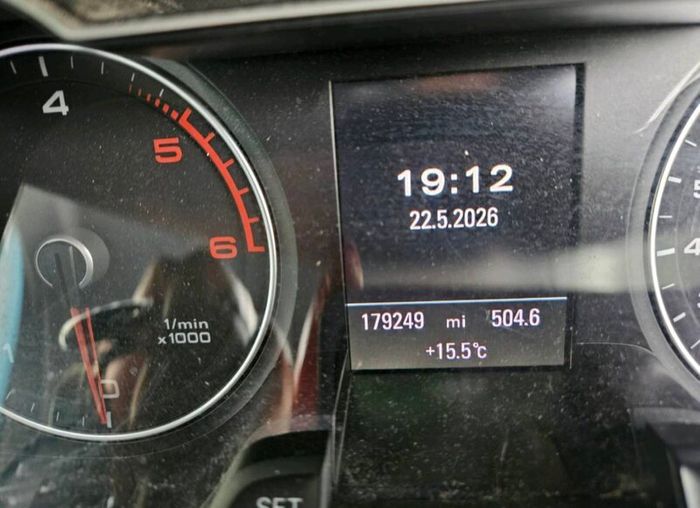 2014 Audi A4 2.0 TDI SE Technik Ultra  16