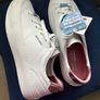 ladies skechers Image 3