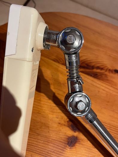 Table lamp