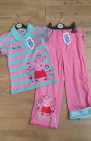 New Peppa Pig top and trousers age 5 - 6