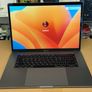 Touch Bar Apple MacBook Pro Retina 15.4in 2017 512GB SSD 16GB Ram 2.9GHz Core i7 (Battery Cycle: 166) Image 3