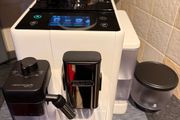 Delonghi Rivelia Bean-to-Cup Coffee Machine