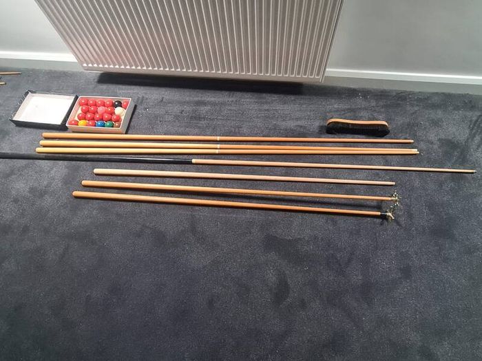 Snooker accessories