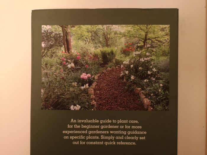 The Apprehensive Gardener: Managing Garden Plants  Griselda Kerr