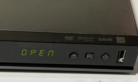 Samsung DVD Player E360 USB Playback With Remote and cables / Tested And Working