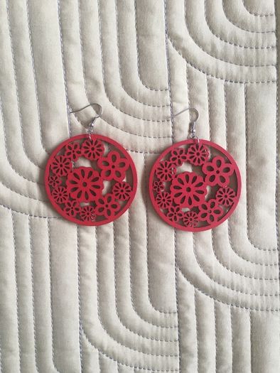 Earrings, laser cut wood - Red