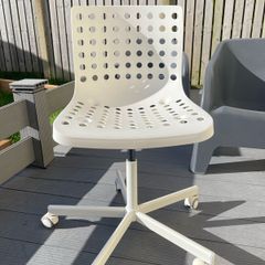 IKEA Skalberg swivel chair with a white Sporren castor base